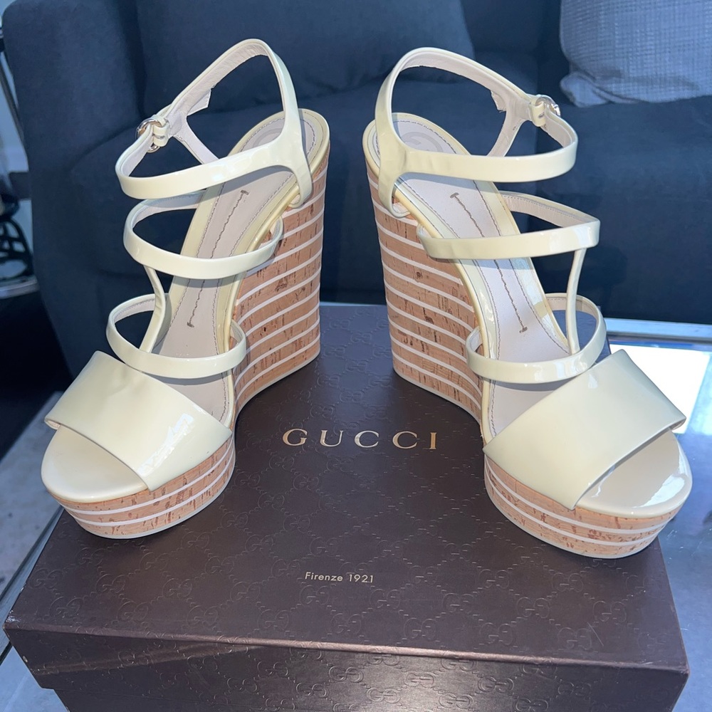 Gucci cork wedges, great condition sz 40 - Picture 1 of 3